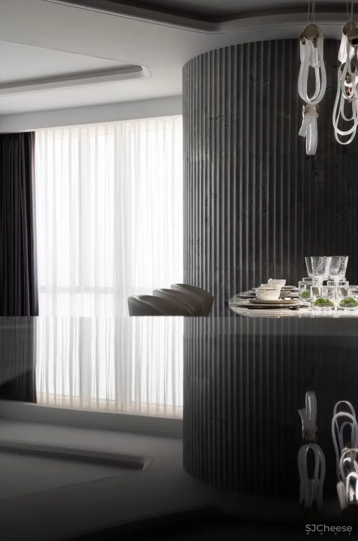 新作丨 海天中心 × 卡纳设计：369米青岛之巅的“可居住的艺术品”