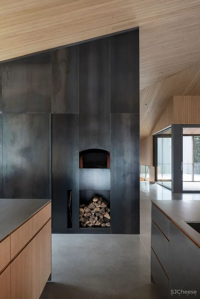 naturehumaine │ 悬浮在森林中的住宅,隐逸而宁静