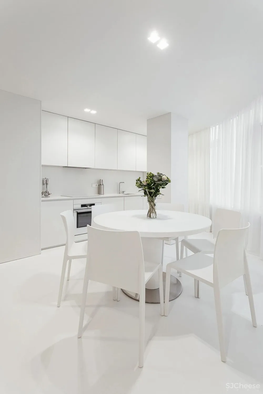 全白色内饰打造凉爽净度