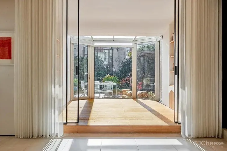 德赛斯岩板应用| 康帝庄园 ,生活明亮且温柔