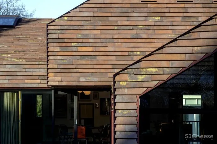 C.F. Møller设计 红砖堆砌的几何体 “E 别墅” 简约坚硬且舒适雅致