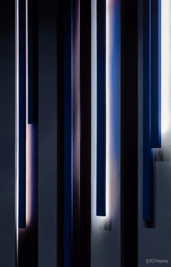 新作丨 OFT设计×英皇戏院:悬浮想象城市