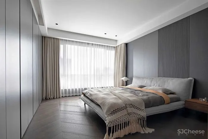 杭州尔间设计丨相半一个幸福的四口之家