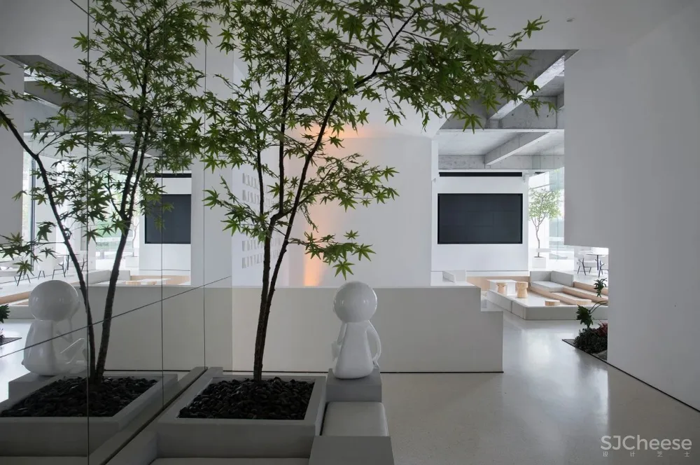 凯佳.江南里售楼中心当代简雅的艺术通感,寓意着未来城居的风向标