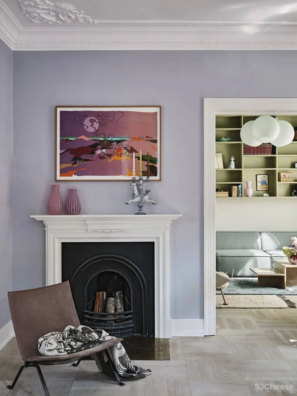 哥本哈根春天色彩柔和的斯堪的纳维亚时尚公寓