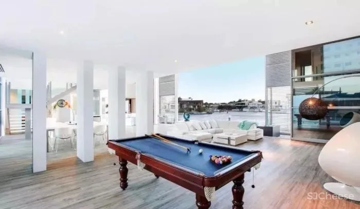 走进周杰伦的豪宅！1.4亿豪华大平层，坐拥台北全景，周董霸气直言：我家没邻居