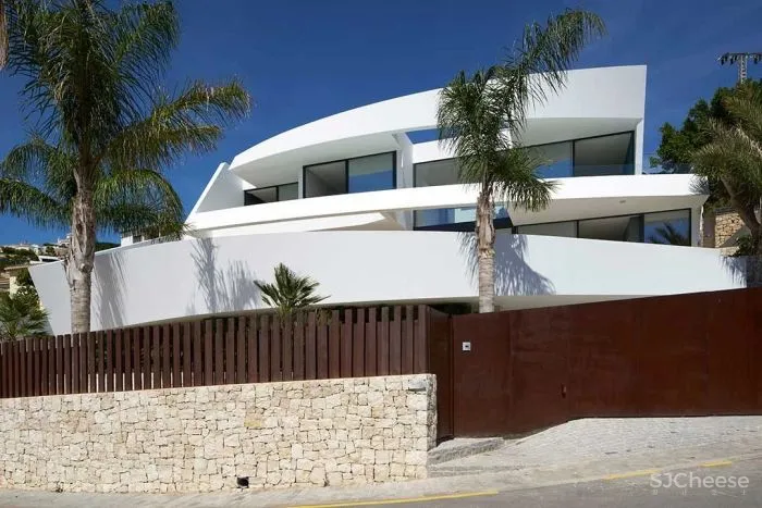 极简住宅设计，屋檐下的那抹灯带是最好的风景