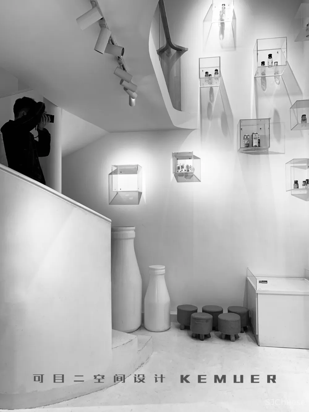 华西鲜时送牛奶概念零售店