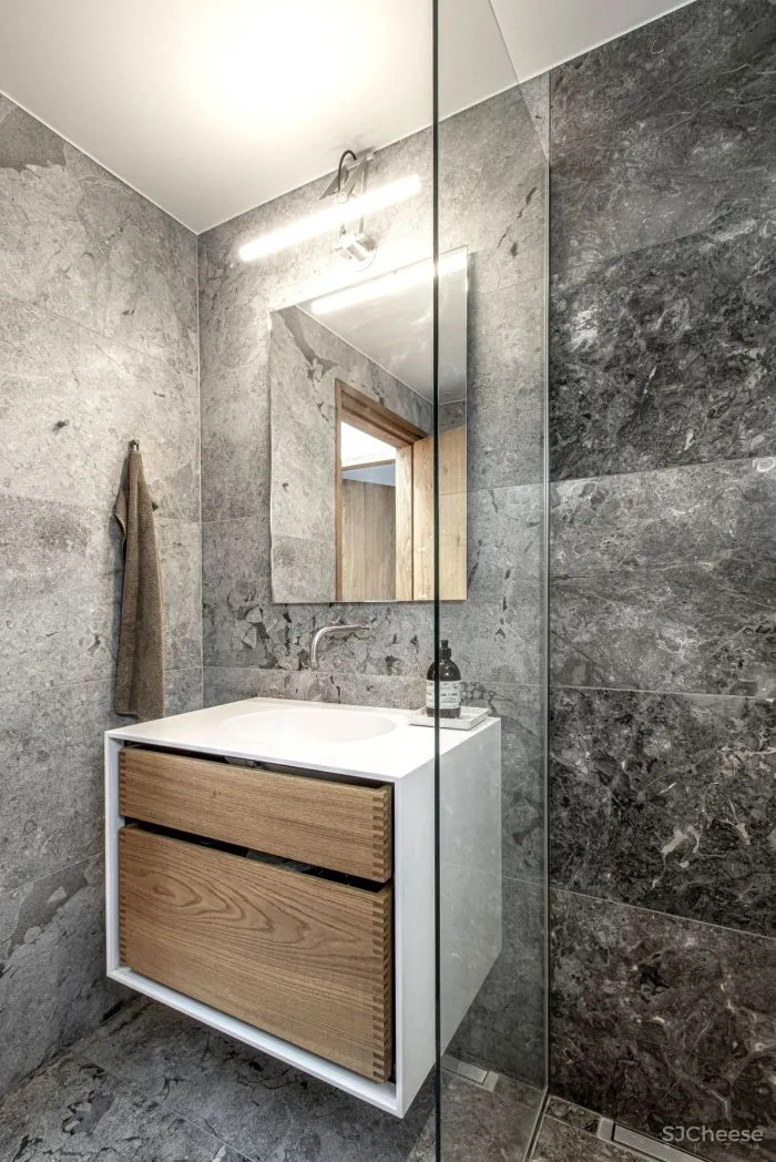 C.F. Møller设计 红砖堆砌的几何体 “E 别墅” 简约坚硬且舒适雅致