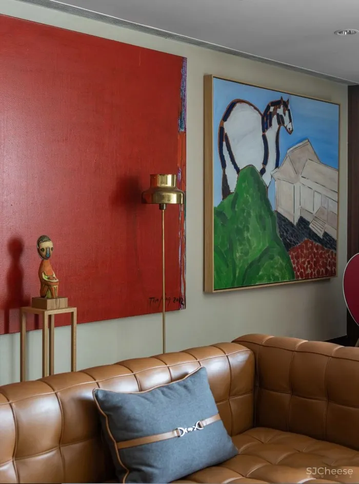 新作丨他曾经是学霸CEO,退休后建了座公寓“美术馆”