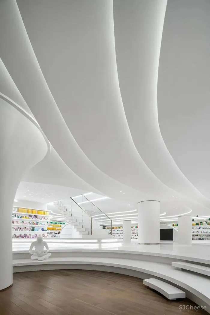 星际探索之旅—保山·新鸥鹏教育城销售中心 EHOO易虎设计