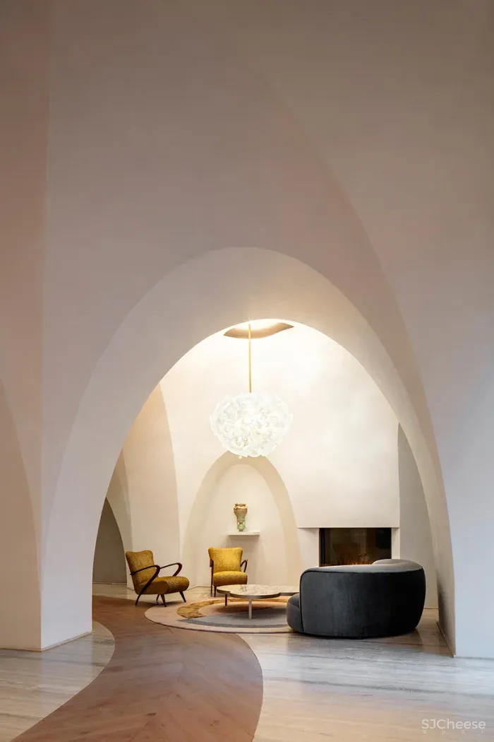 看“高迪粉”设计的公寓楼，如何致敬经典！