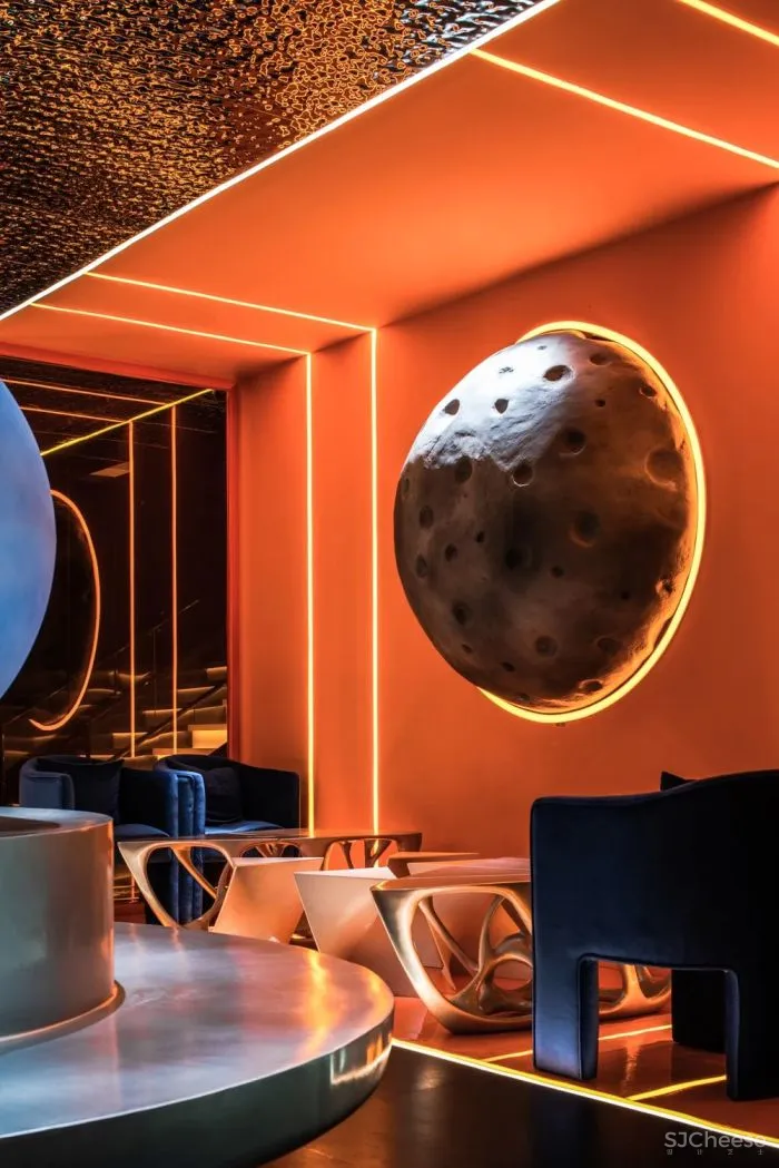 寸匠FF：赛铂电竞酒店