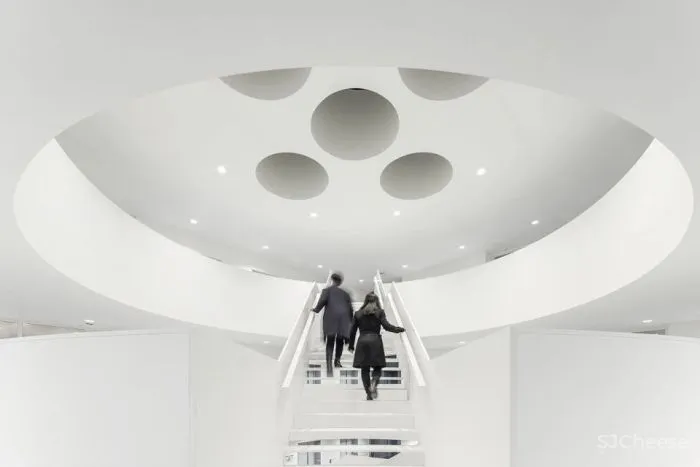 新阿姆斯特丹法院 荷兰最大、最权威的法院