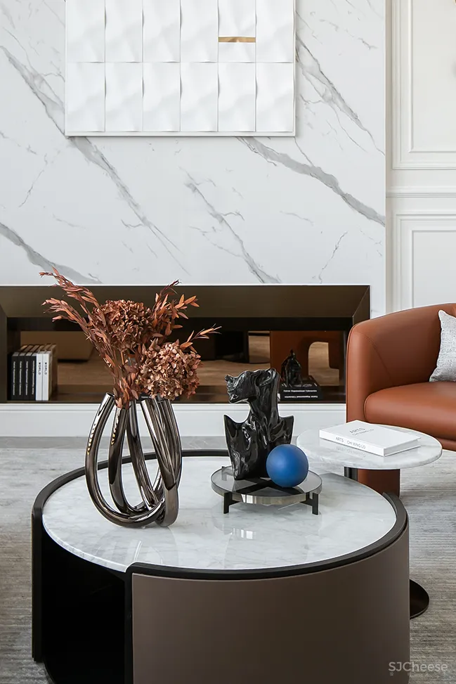 新作丨 王五平:330㎡简洁别墅,优雅白 · 沉静的空间艺术!