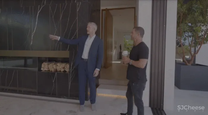 4.2亿比弗利山庄豪宅，1688㎡奢华内饰，光卫生间就14个！