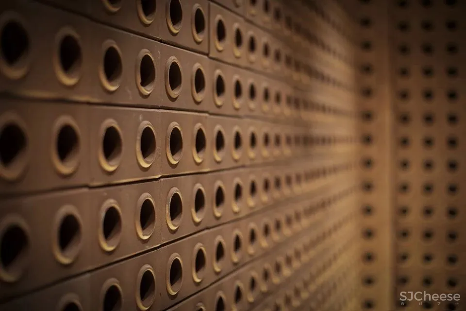 新作 以“戏剧舞台”为灵感 QU烤肉酒馆 木斗设计