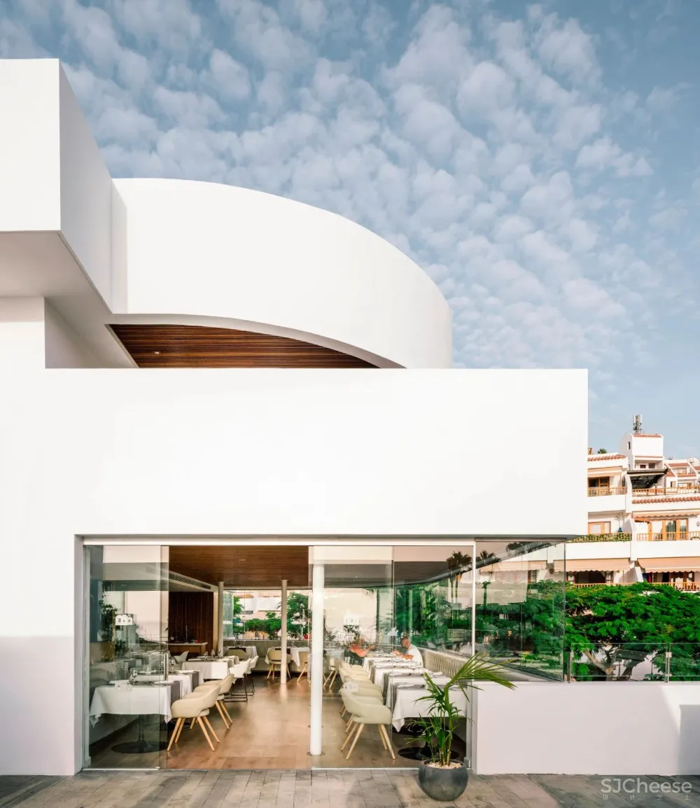 ZOOCO Estudio丨西班牙Flamingo俱乐部酒店