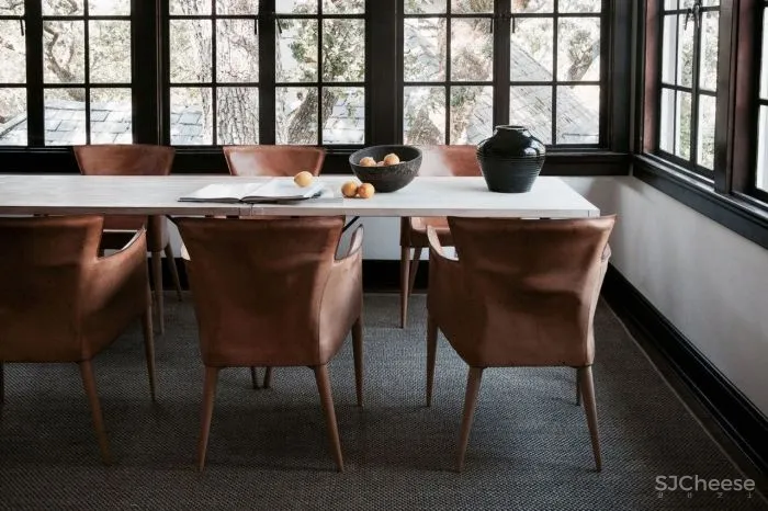 330㎡极简白大宅,拱形元素的高级玩法