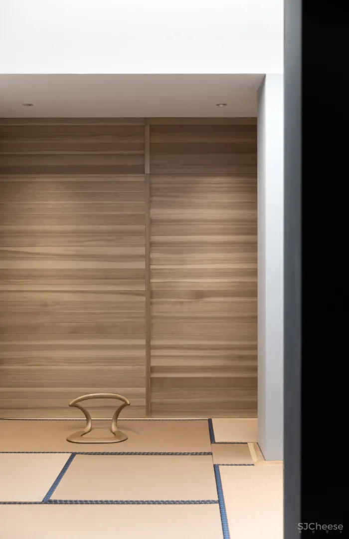 800㎡极简别墅设计，于繁华处，静赏空之境界！