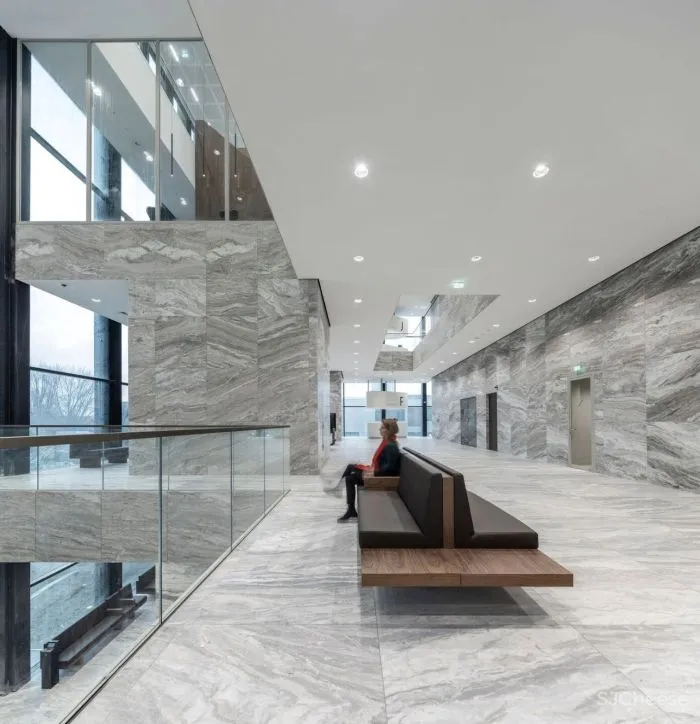 KAAN 新作 具有纪念意义和组成感的阿姆斯特丹新法院大楼