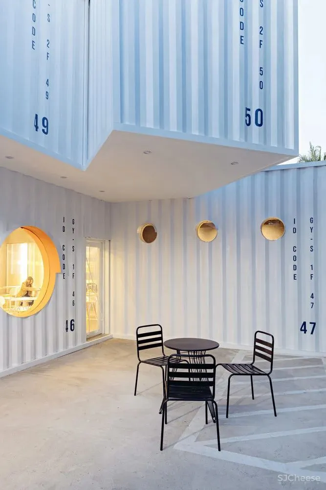 越南新开的创意咖啡馆,这设计很“养眼”