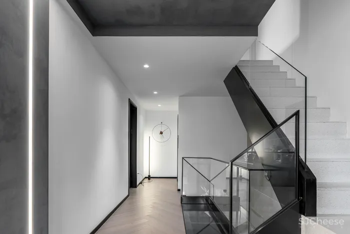 新作丨上海 360㎡ 私宅别墅,黑白格调 · 气质非凡!
