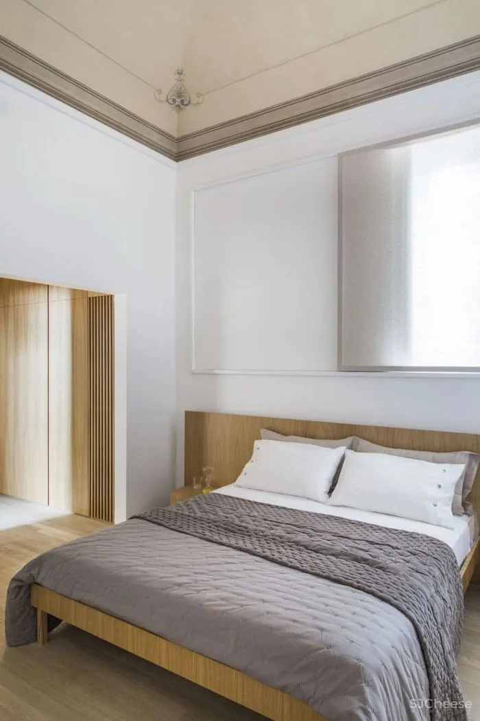 这座百年住宅不仅有精致的穹顶与复古的花砖,也拥有清爽利落的现代气息