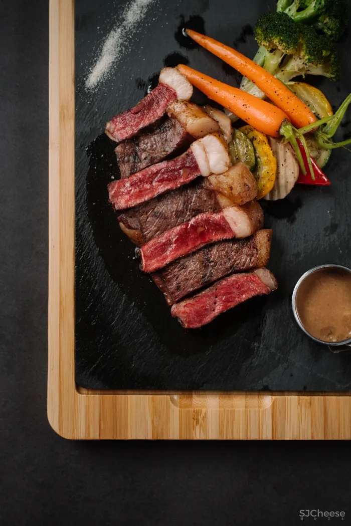 GTD新作丨 砖业做牛排 三个庄园牛排屋 · 金华店