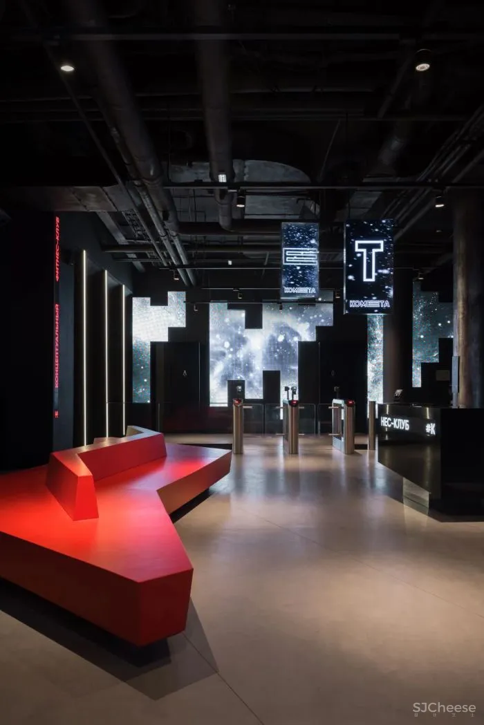 运动的不同维度 莫斯科Kometa Black健身俱乐部