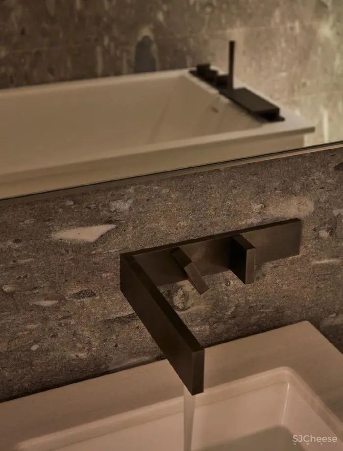 Owall Hotel , 东方之美的遗珠 Paik Sun Kim