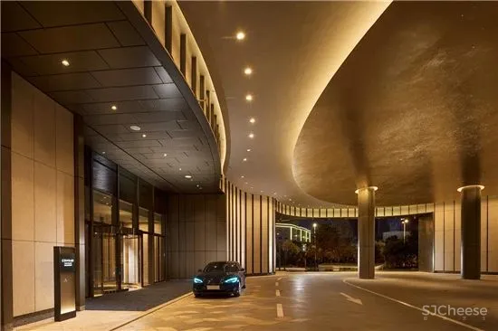 Wilson Associates-新加坡滨海湾鸡尾酒廊MO Bar!