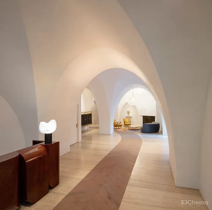 看“高迪粉”设计的公寓楼，如何致敬经典！