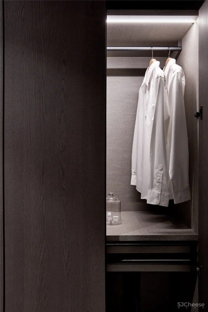 504㎡ 顶层公寓,融于景观的高级感