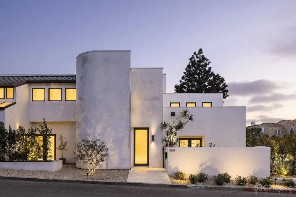 330㎡极简白大宅,拱形元素的高级玩法