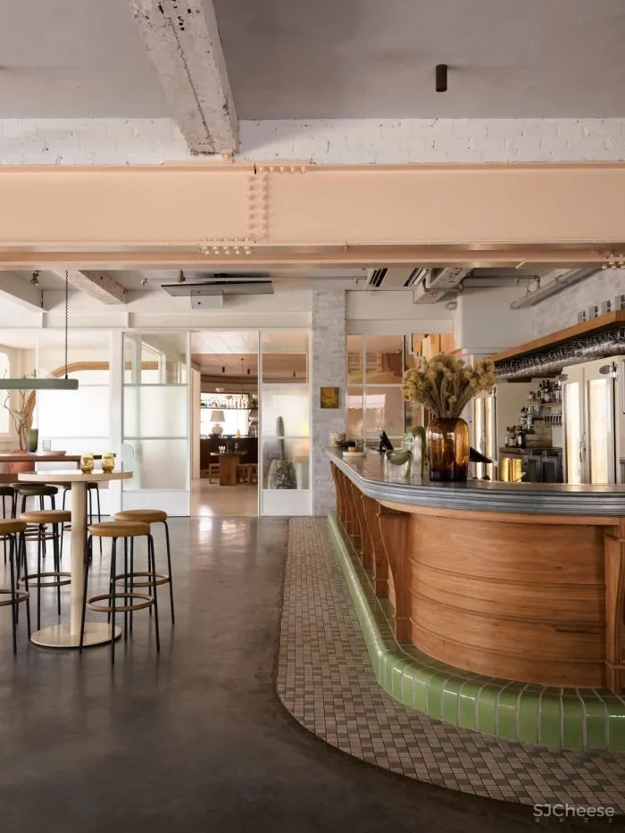 HARBORD HOTEL RENOVATION BY ALEXANDER - CO.