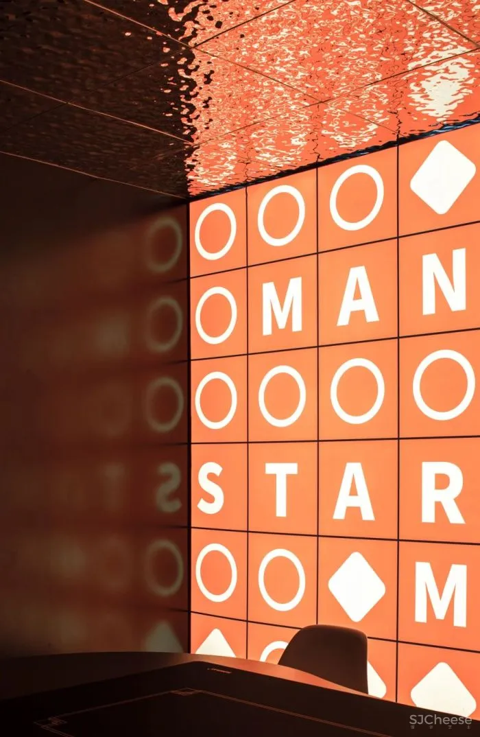 寸匠FF：赛铂电竞酒店