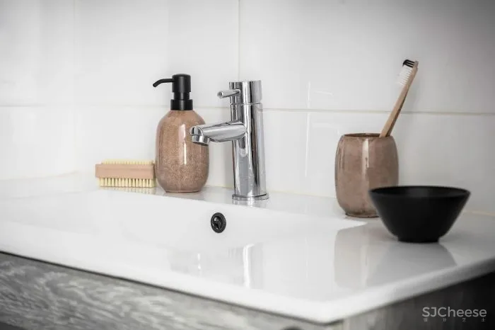 北欧混搭中国风,瑞典87㎡闺蜜同租公寓!