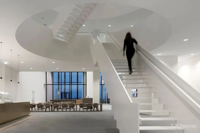 KAAN 新作 具有纪念意义和组成感的阿姆斯特丹新法院大楼