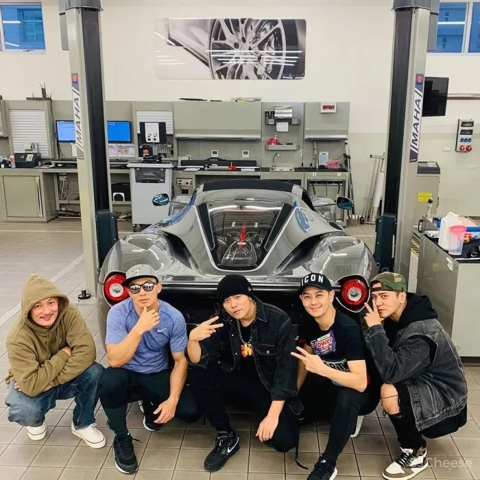 走进周杰伦的豪宅！1.4亿豪华大平层，坐拥台北全景，周董霸气直言：我家没邻居