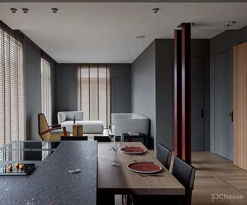 高级灰＋木饰面，二居室这样设计超耐看