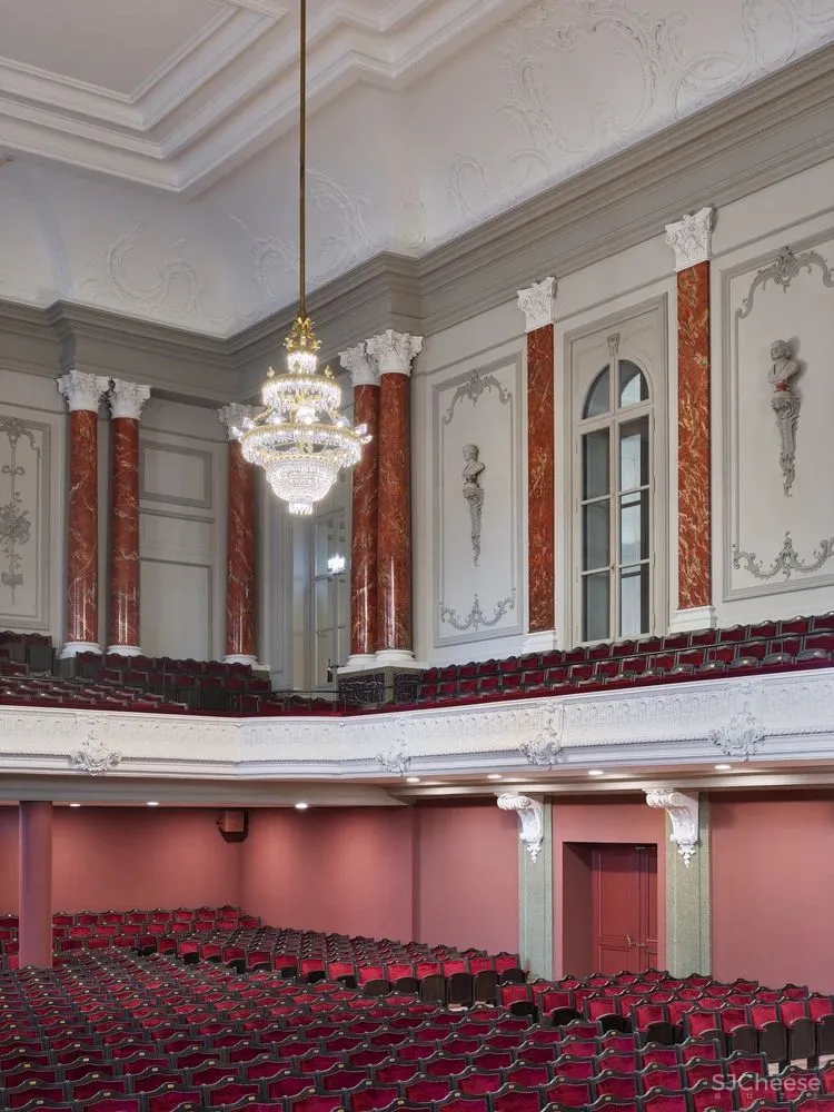 赫尔佐格-德梅隆新作:巴塞尔旧赌场改造