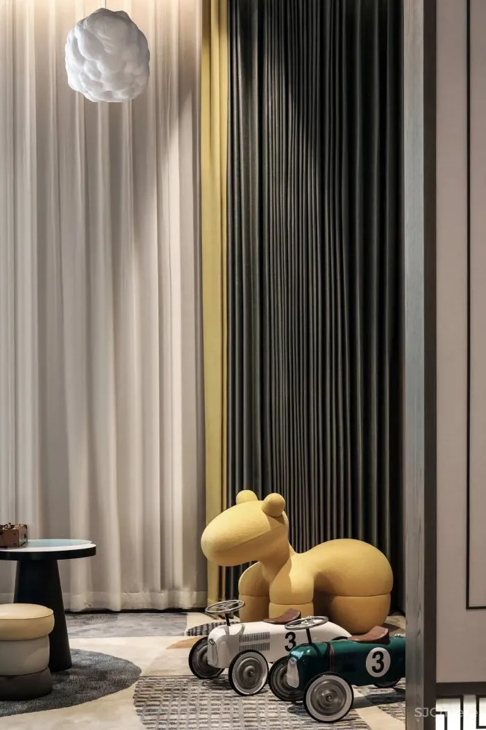 以《千里江山图》为灵感,打造生活与美学并存的空间。