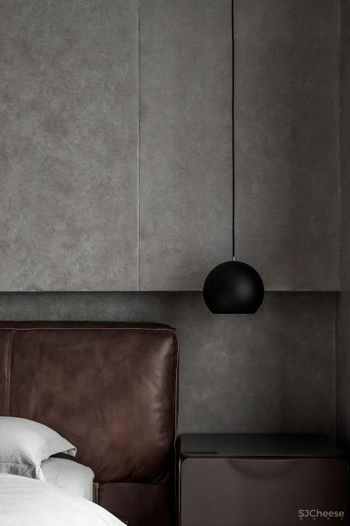 境壹设计丨 暗调咖啡,130㎡奢享一人居