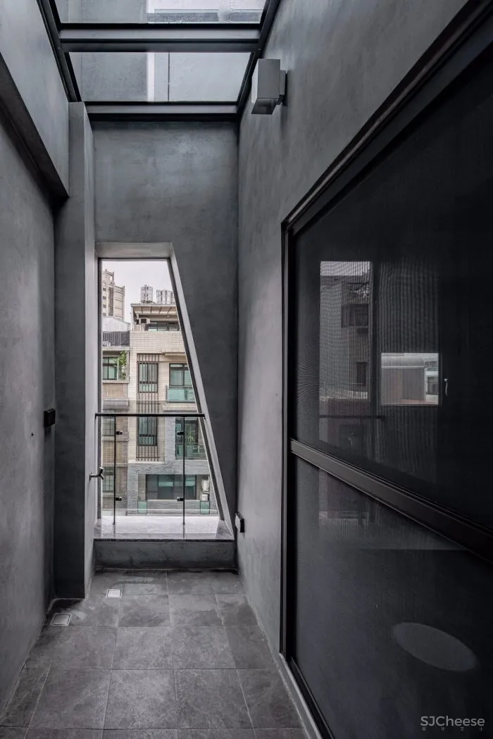 黄巢设计 充满生活感的几何H宅