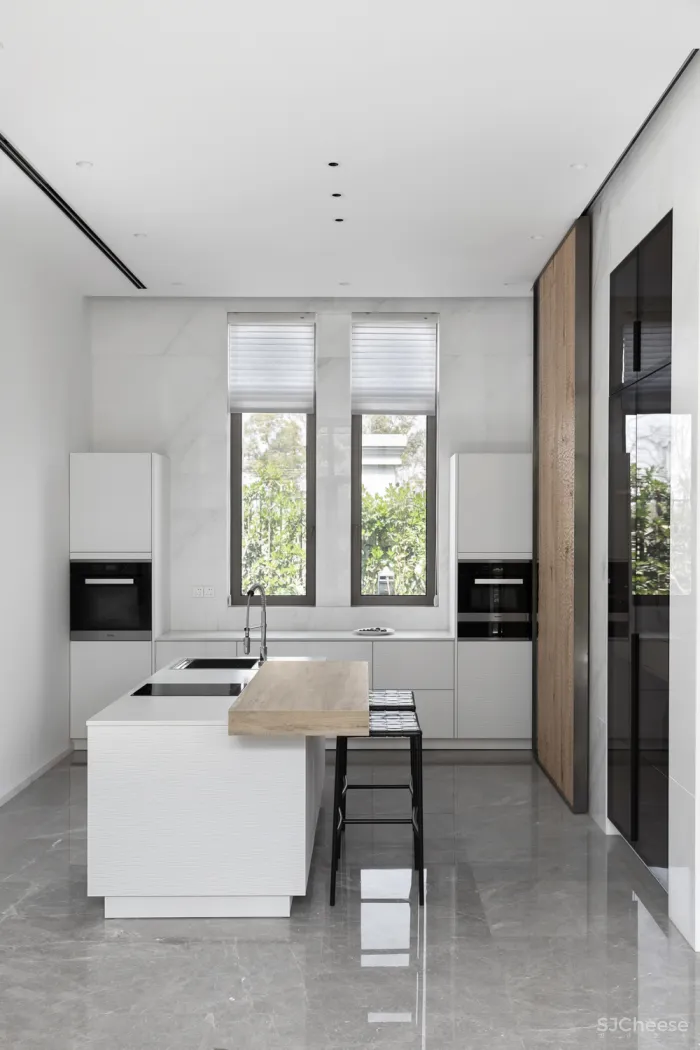 800㎡极简别墅设计，于繁华处，静赏空之境界！