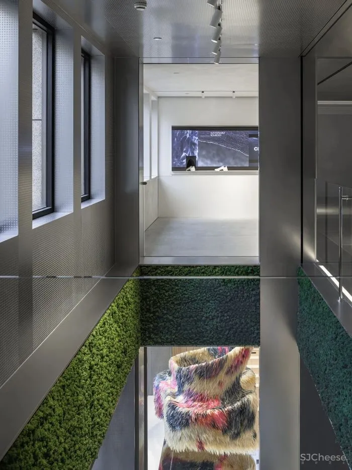 新作丨 红山设计 ECCO全球旗舰店造梦空间,未来世界的修辞