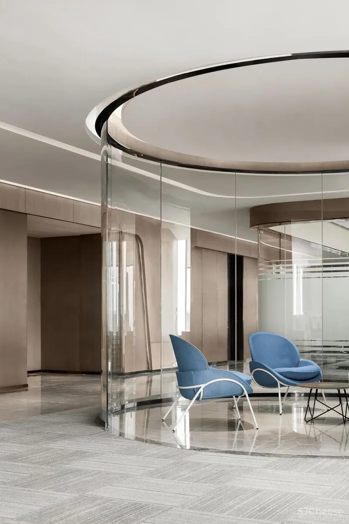 新作|王五平:光之线,高级感的大地色!