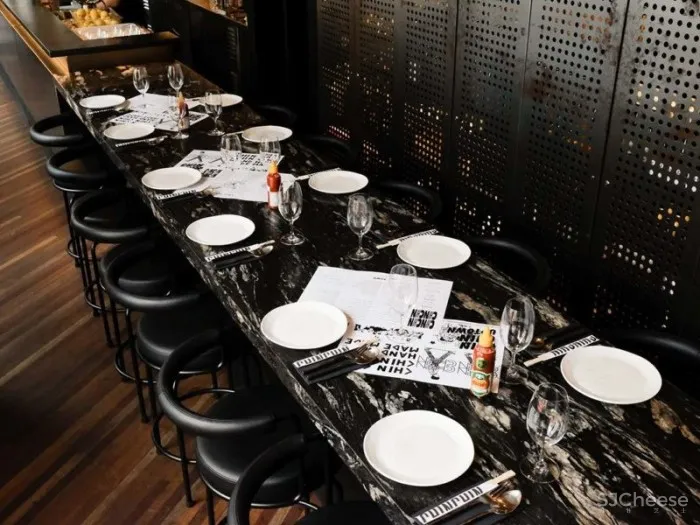 首发 | George Livissianis设计,Chin Chin +DOLPHIN 餐厅