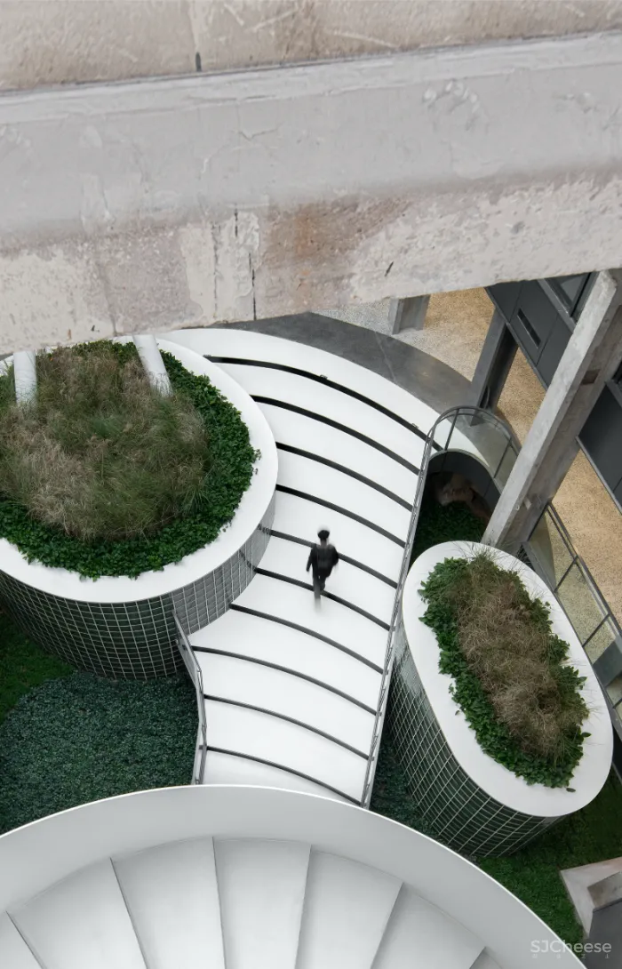 老厂房转身变新花园·中关村数创产业基地 清石设计「星作」